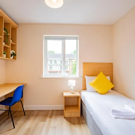 아파트 Stylish 4br In The Heart Of *
