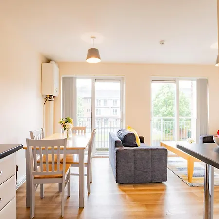Stylish 4br In The Heart Of